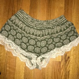 Patterned Flowy Shorts w/ Lace Trim